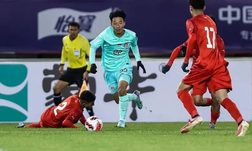 Tuyển Trung Quốc đánh bại cường địch Tây Á, AFC bất ngờ… đảo ngược tỷ số