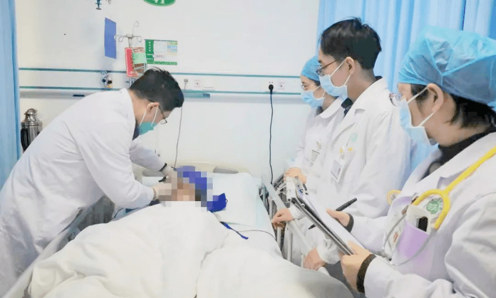 Thanh niên 25 tuổi nhập viện cấp cứu trong đêm sau khi ăn 1 loại hải sản để “tăng cường sinh lực”