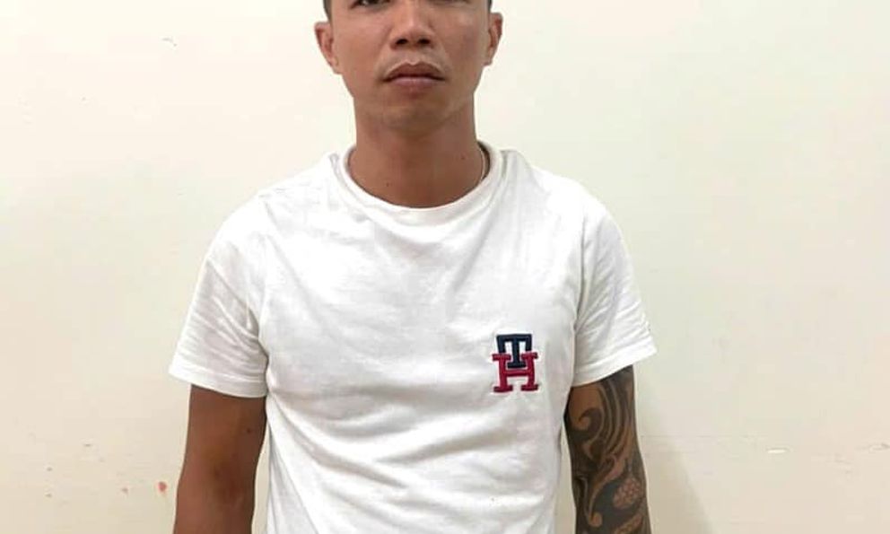 Vụ tài xế xe bán tải đuổi chém 2 phụ nữ trên đường: Bắt tạm giam Trần Văn Trung 