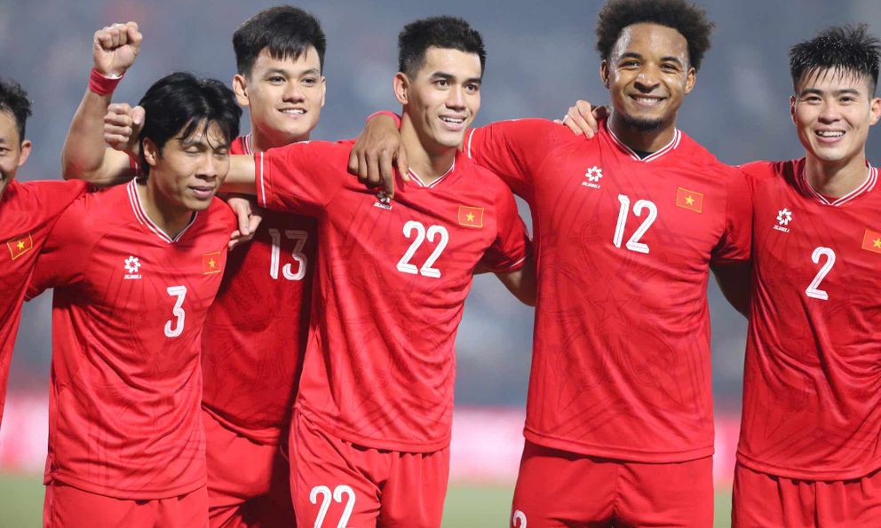 Việt Nam 2-1 Thái Lan: Nguyễn Xuân Son lập cú đúp đem về chiến thắng