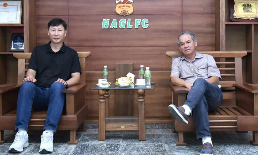 Bầu Đức: “Giờ không còn ai nói tuyển Việt Nam sợ Thái Lan nữa”