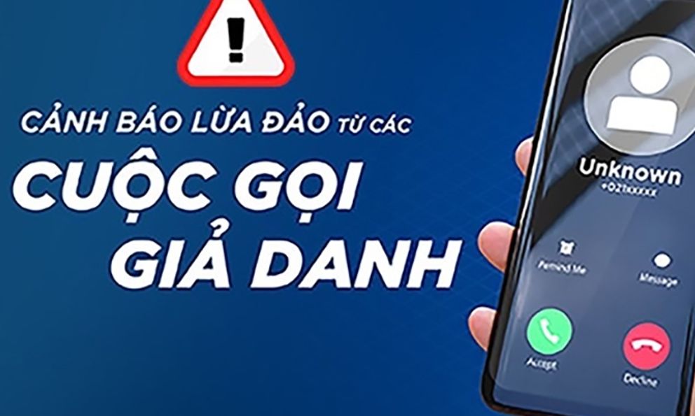 Cụ bà ở Hà Nội bị trưởng phòng cảnh sát hình sự dỏm lừa 2,3 tỷ đồng như thế nào?