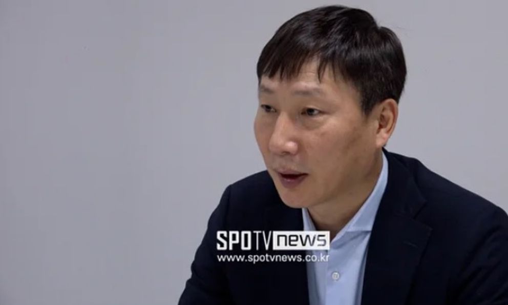 HLV Kim Sang-sik: “Tôi đã đi từ địa ngục tới thiên đường”