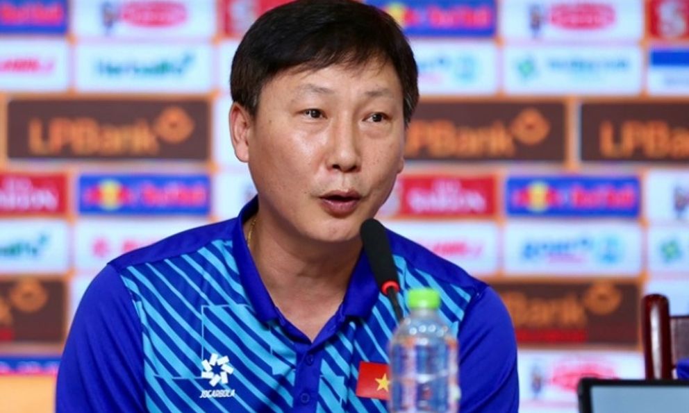 Báo Indonesia sửng sốt khi HLV Kim Sang-sik nhận “trợ cấp thôi việc” trước thềm Tết Nguyên Đán