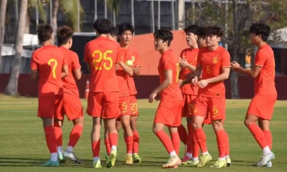 Ghi 2 bàn vào phút chót, tuyển Trung Quốc gây bất ngờ theo kịch bản nghẹt thở