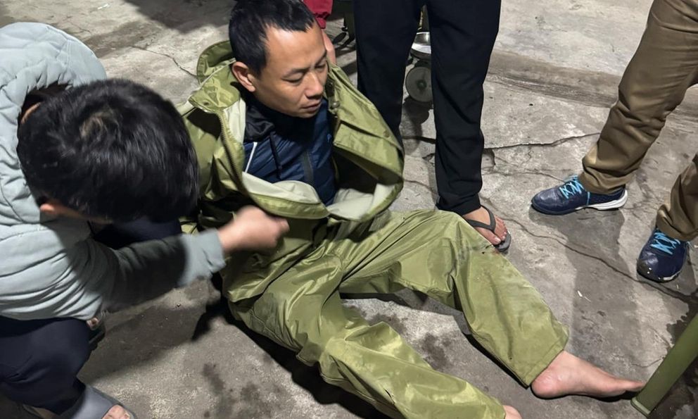 Người bắn tử vong nam thanh niên đang ngồi sử dụng máy tính trong phòng là ai?