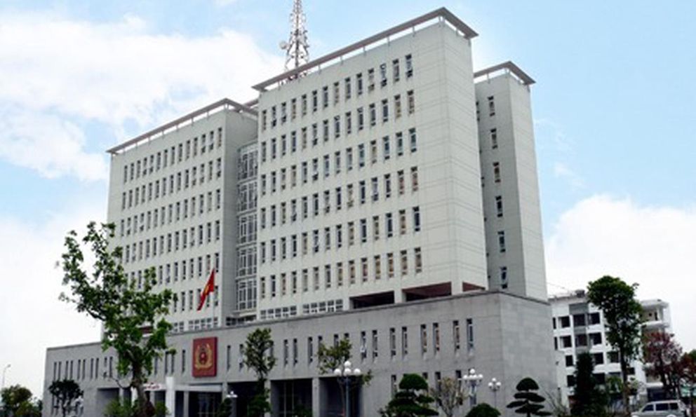Khám xét nơi ở của ông Trần Duy Hùng và ông Trần Xuân Duyên