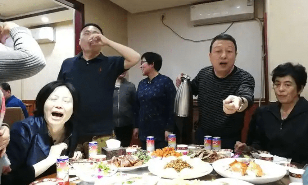 U70 về quê Thanh Minh, chỉ ăn cùng 1 bữa cơm, tôi nhận ra 3 kiểu họ hàng tránh càng xa càng tốt