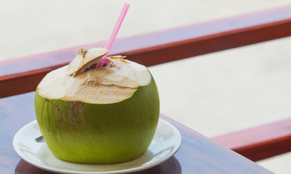 Người đàn ông tử vong sau khi uống nước dừa: Mắc 1 sai lầm khiến dừa biến thành “quả độc”