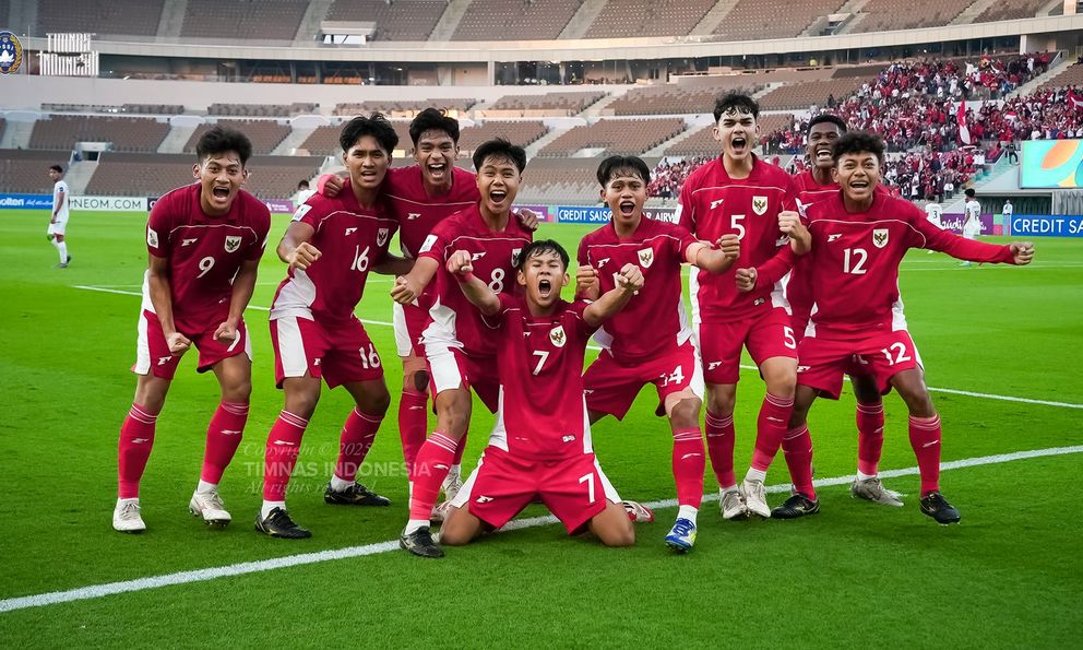 Trút “mưa bàn thắng” vào lưới đối thủ Tây Á, tuyển Indonesia chính thức giành vé đến World Cup