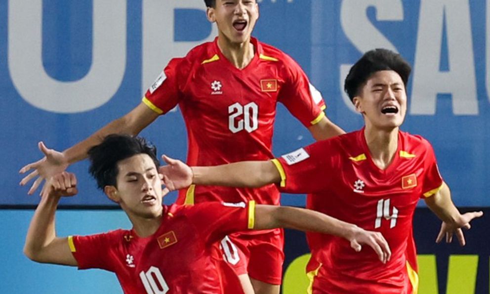 Giải châu Á: Tuyển Việt Nam đối đầu với Malaysia, gặp bất lợi trên đường tranh vé World Cup