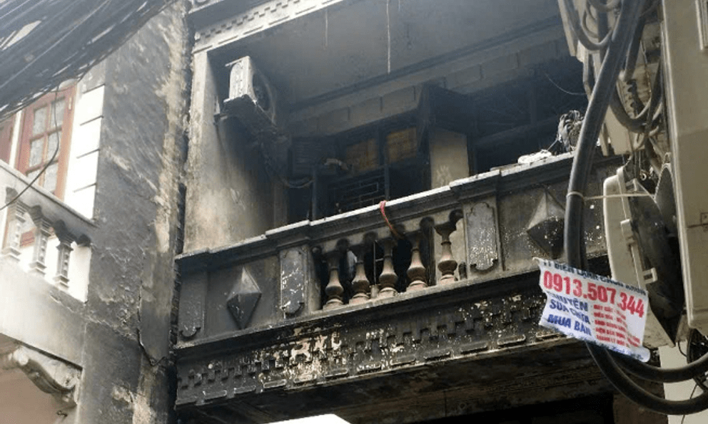Vụ cháy khiến 2 người tử vong ở Hà Nội: Bố mẹ chồng kịp thoát nạn, con trai và con dâu không qua khỏi