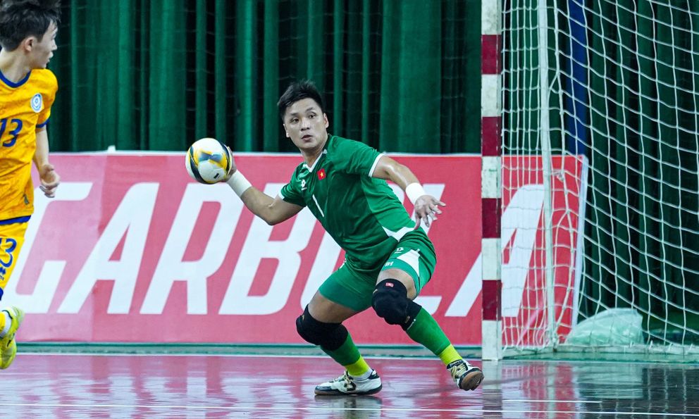 Tuyển Việt Nam 2 lần 