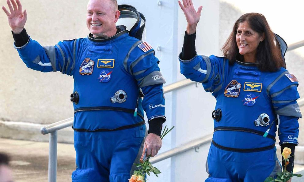 2 phi hành gia NASA trở lại Trái Đất sau 9 tháng mắc kẹt, tiết lộ đã làm 2 điều đặc biệt ở ngoài vũ trụ