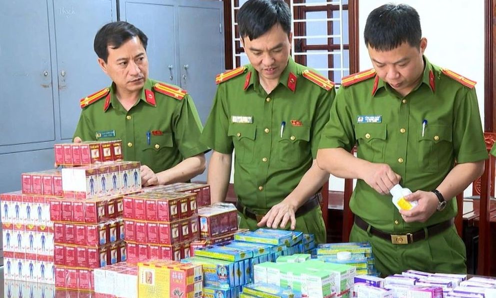 Thuốc giả không hóa đơn, giá rẻ nhưng vẫn bán ‘mạnh’: Hé lộ thủ đoạn tinh vi