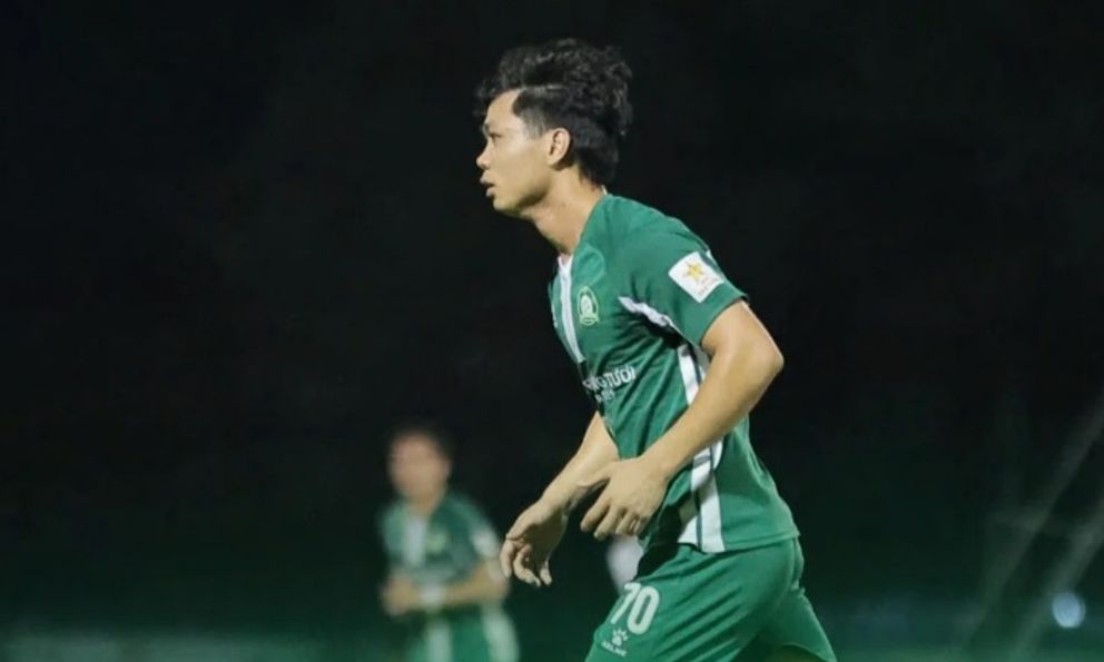 Bùng nổ bằng 2 siêu phẩm ngoạn mục, Công Phượng sáng cửa trở lại ĐTQG