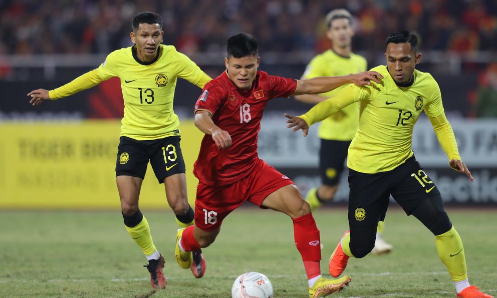 Sếp lớn bóng đá Malaysia tuyên bố cứng, hứa tặng tuyển Việt Nam “một đêm đáng nhớ”