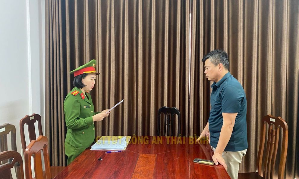 Khởi tố giám đốc Phan Văn Quyên 