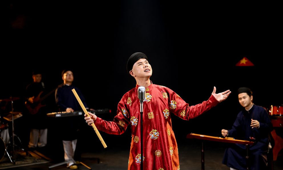 Lý do Phan Đinh Tùng làm mới 