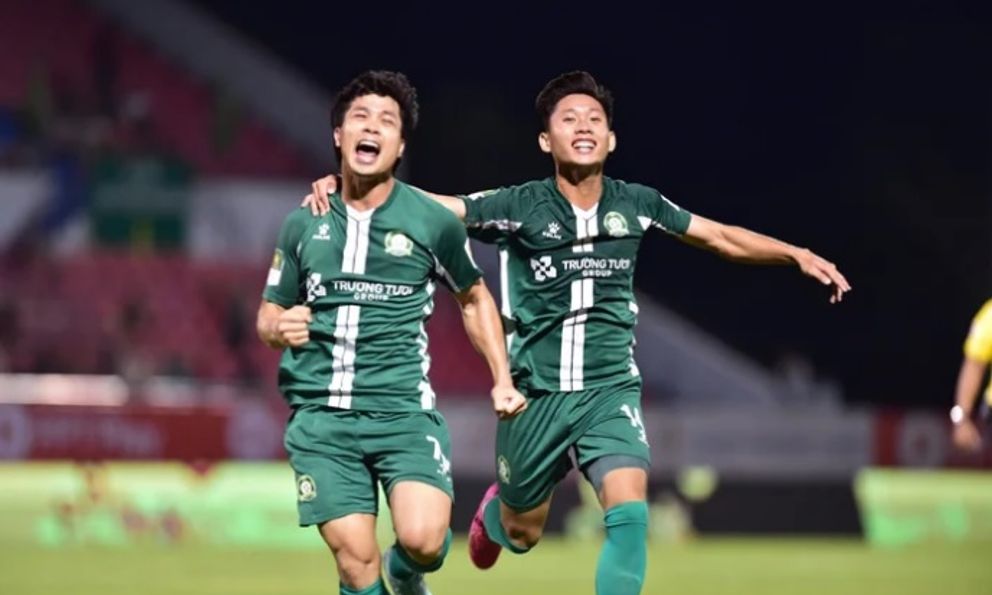 Công Phượng “xé lưới” đối thủ bằng siêu phẩm, mang tin vui lớn cho HLV Kim Sang-sik