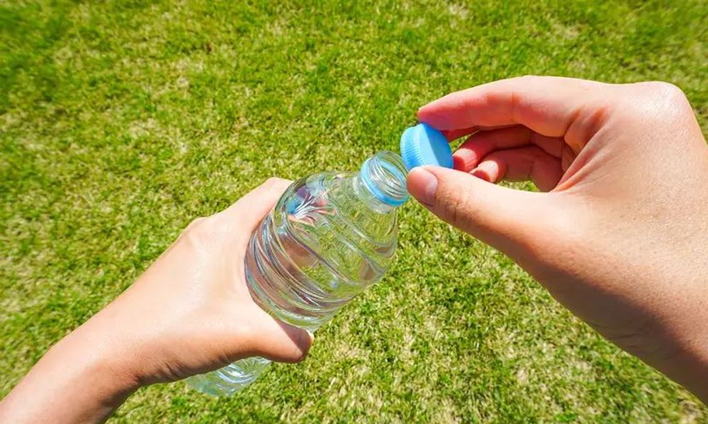 3 hành động người Việt làm thường xuyên giải phóng tới 75.000 hạt vi nhựa: 2 lưu ý để giảm tiếp xúc