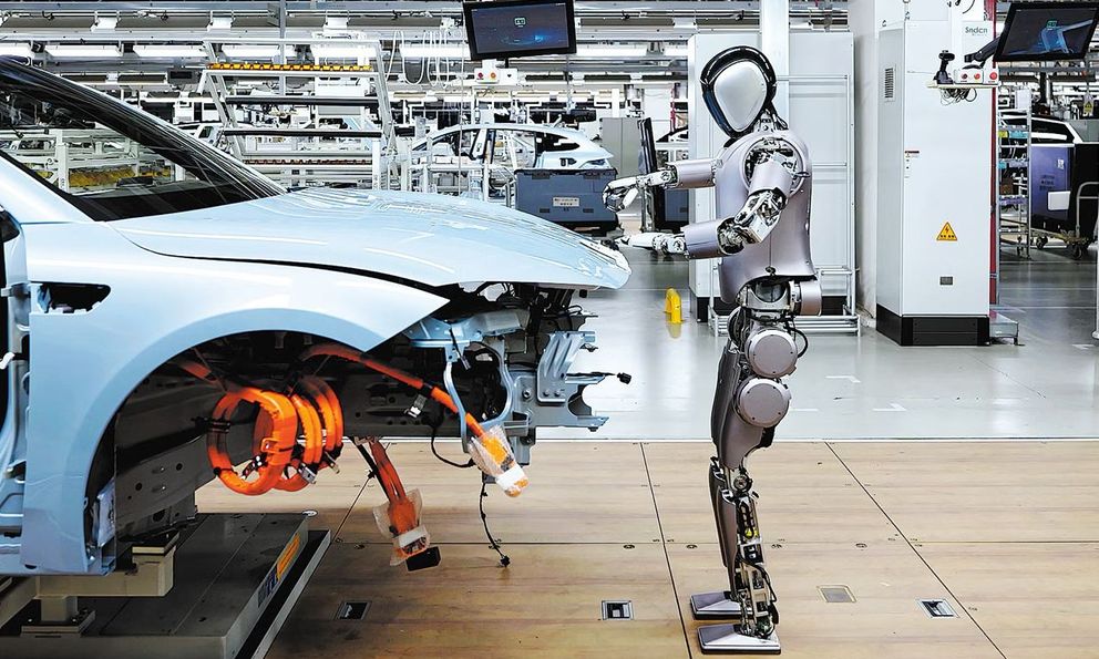 Trung Quốc lại lập kỳ tích: Cỗ máy 