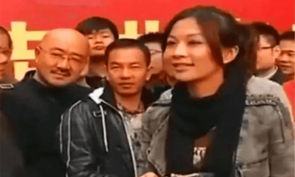 Bán nhà 4 tỷ lấy một con cua vàng, cô gái nói không hối hận: Chuyên gia đưa ra kết luận gây kinh ngạc