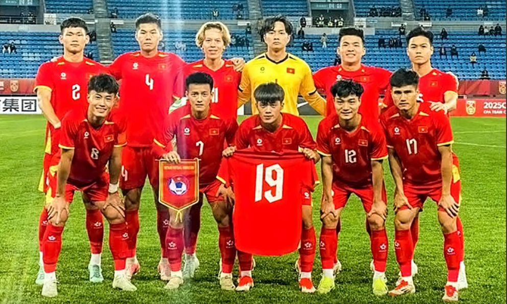 Tuyển Việt Nam sẽ nằm ở bảng đấu “dễ thở”, báo Trung Quốc lo sợ trước lễ bốc thăm giải châu Á?