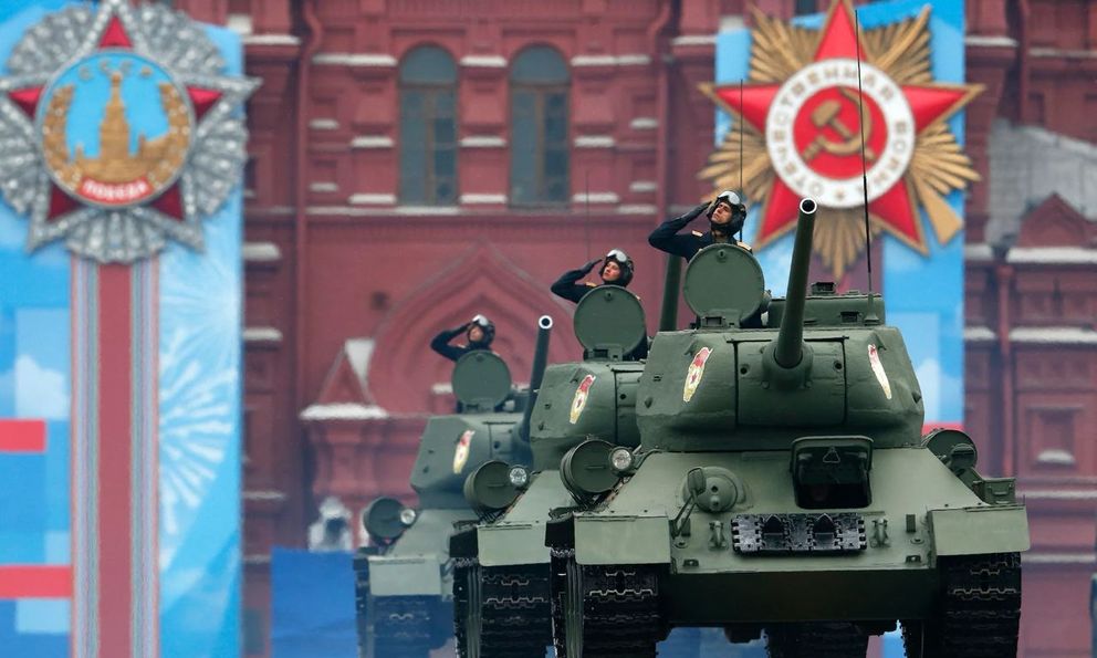 Điều khác lạ ít người nhận ra trong buổi phát sóng lễ duyệt binh Ngày Chiến thắng của đài truyền hình Nga