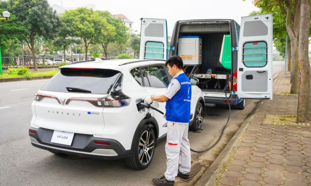 Chủ xe Vinfast chú ý: Điều chỉnh phương thức cứu hộ cho các trường hợp xe gặp sự cố này từ ngày 6/6/2025