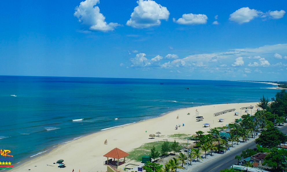 Phát hiện bãi biển ít du khách biết ở Quảng Bình, người bản địa nhận xét: Hoang sơ, đẹp hơn Nhật Lệ