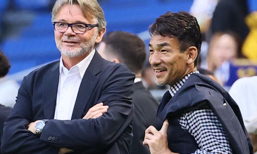 Tái xuất bằng trận thua, HLV Troussier còn mất luôn cơ hội dẫn dắt đội bóng từng dự World Cup?