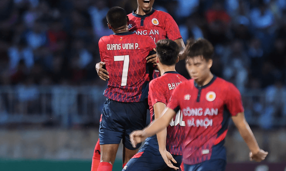 Các CLB V.League bất ngờ đổi ý, đồng loạt gửi đơn lên VFF và VPF xin rút lại đề xuất về ngoại binh