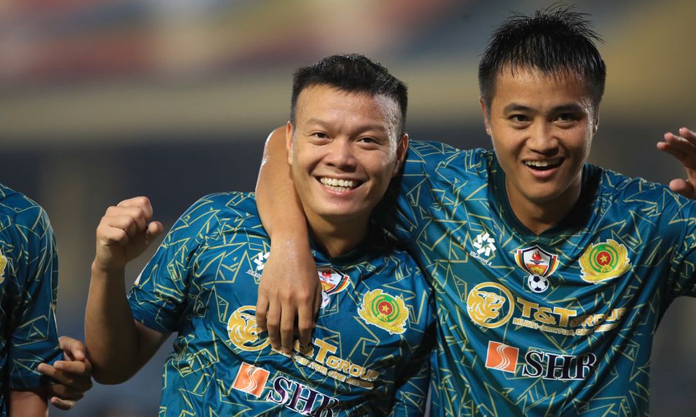 Đội Việt Nam hạ Thái Lan, vào Chung kết giải Đông Nam Á đấu Campuchia