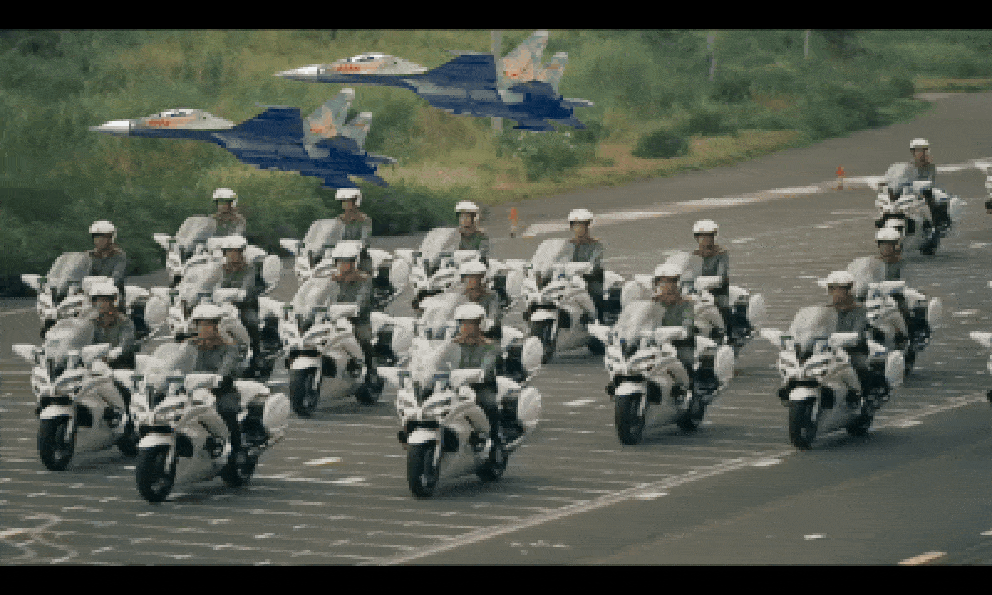 Choáng ngợp hình ảnh dàn xe bọc thép, mô tô đặc chủng, tiêm kích Su-30MK2 chuẩn bị cho sự kiện 2/9