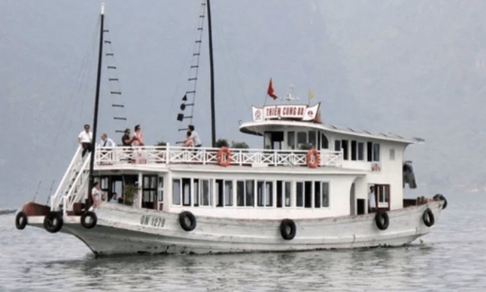 Áo phao trên thuyền: Không phải lúc nào mặc cũng là an toàn, một khu vực được khuyên 'chỉ cầm trên tay'