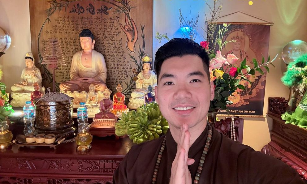 Nam diễn viên bỏ showbiz ra Hà Nội kết hôn với bạn gái hơn 15 tuổi, U40 kín tiếng, niệm Phật hàng ngày