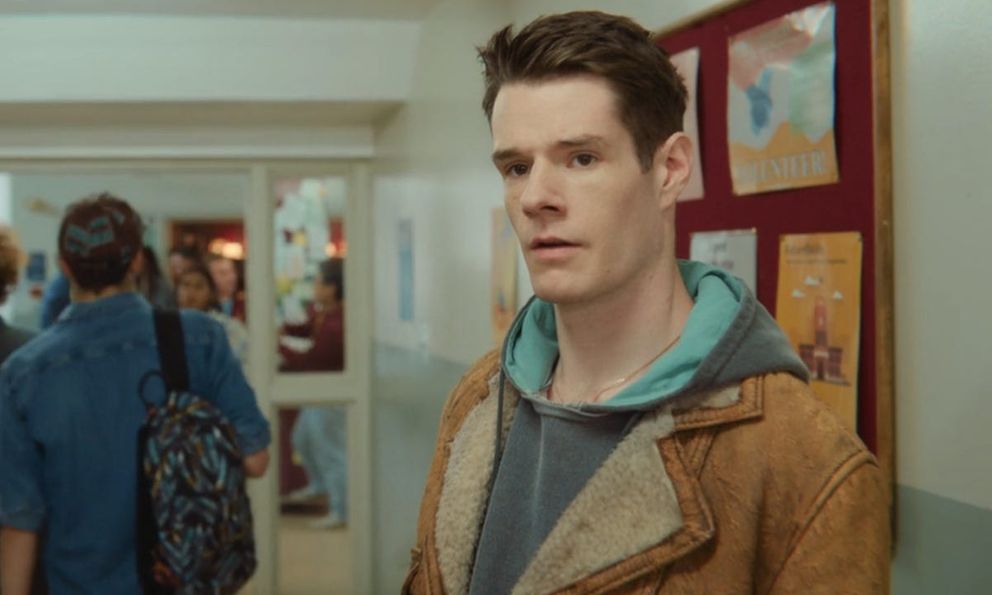 Xem phim Sex Education, tôi rút ra 1 bài học cực hay khi dạy con trai: Muốn con hạnh phúc, đừng bỏ lỡ