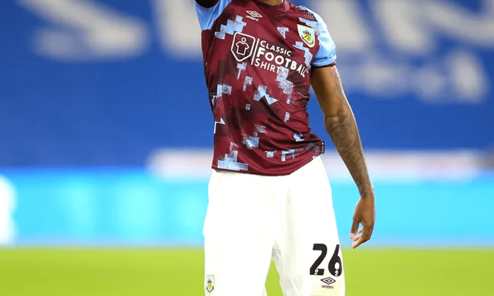 CLB V.League chiêu mộ cầu thủ từng vô địch tại Anh, đá Champions League và Serie A?