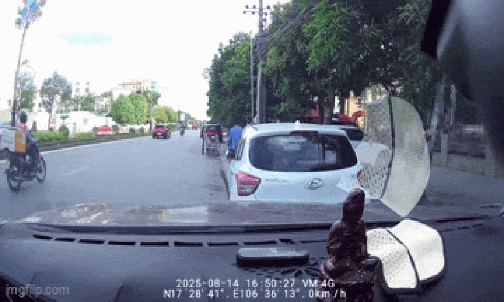 2 công nhân bị điện giật ngưng tim, ngừng thở: 15 phút 