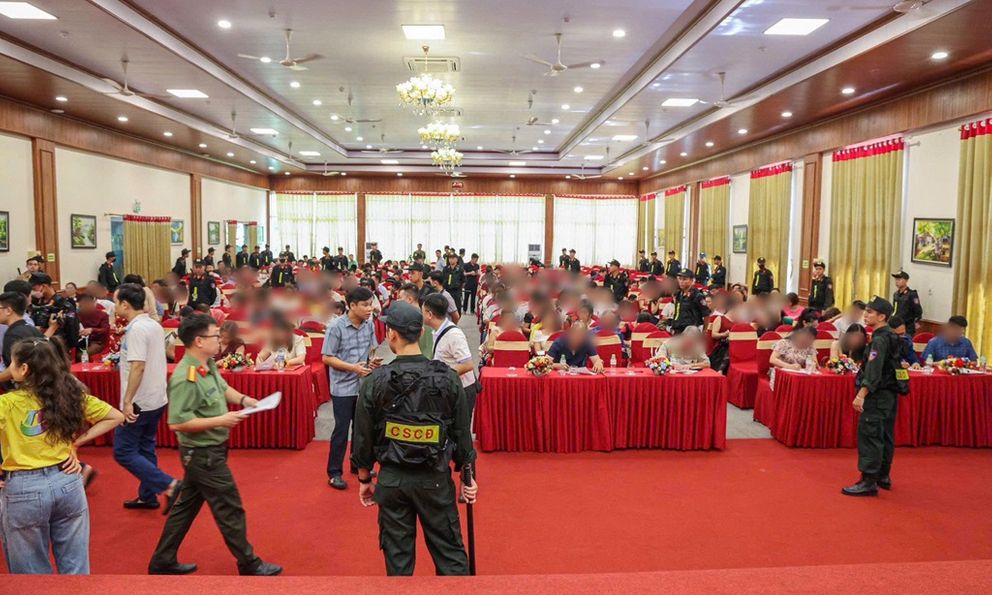 Vụ hàng trăm cảnh sát khám xét nơi tổ chức hội thảo: Hé lộ thủ đoạn của 