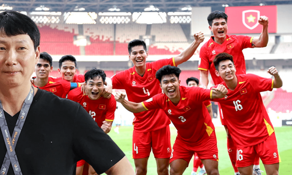 HLV Kim Sang-sik đích thân lên tiếng, kêu gọi một điều từ NHM Việt Nam
