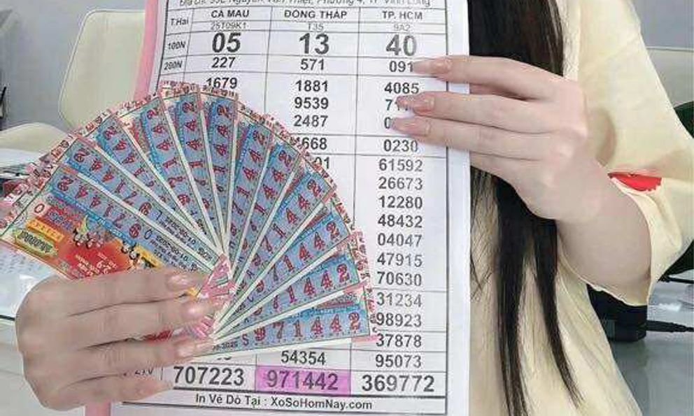 Người đàn ông trúng số 24 tỷ đồng: Bất ngờ số tiền chia cho mẹ và em gái