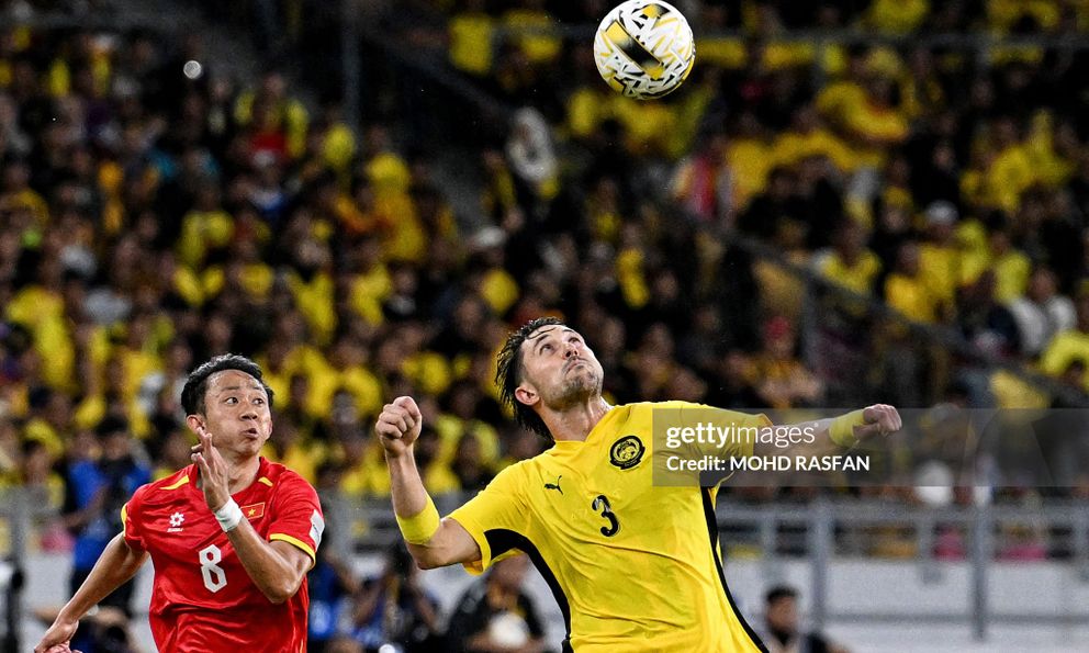 HLV CLB La Liga nói cứng, tin trung vệ nhập tịch Malaysia thoát án: “2 tuần nữa cậu ấy sẽ trở lại”