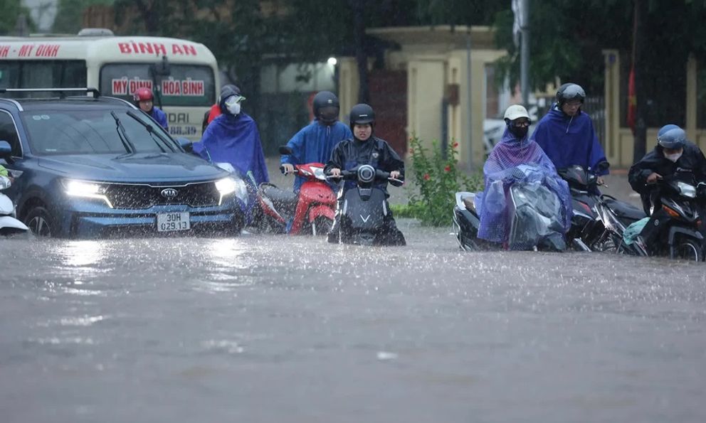 Cảnh báo nóng về thời tiết Hà Nội trong những giờ tới