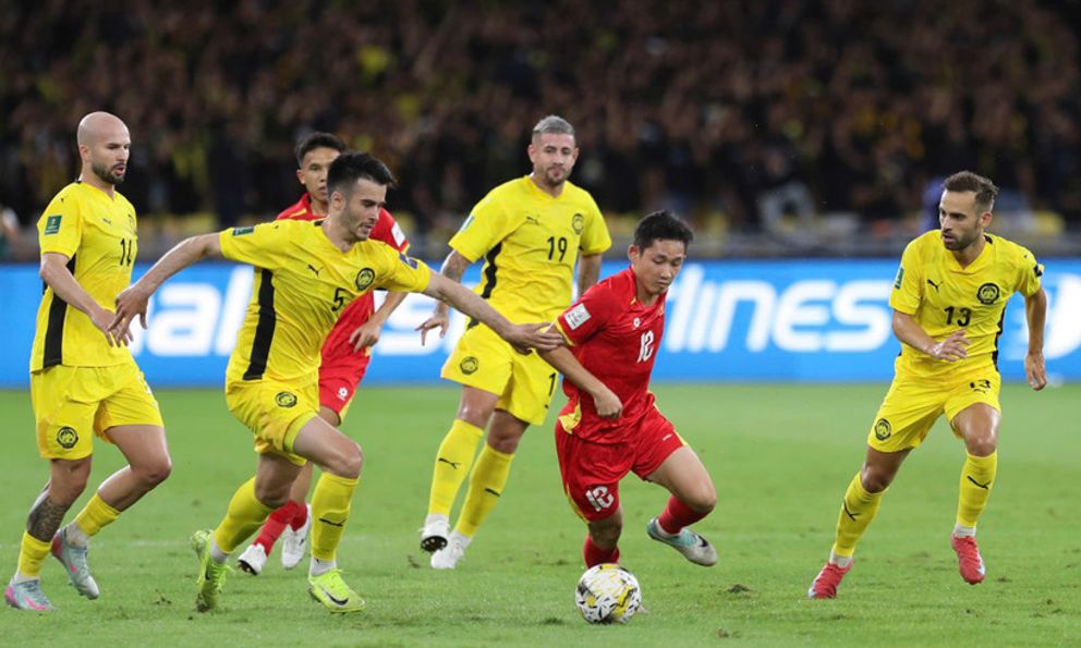 Bị FIFA tung bằng chứng dùng hồ sơ giả mạo, LĐBĐ Malaysia bất ngờ lấy lý do 