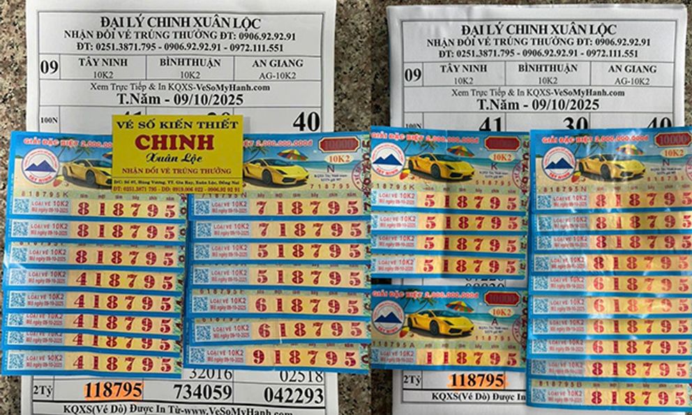 Suýt vứt vé số trúng độc đắc vì lý do không ngờ, khách đổi ý giữ lại: Hé lộ số tiền thưởng 