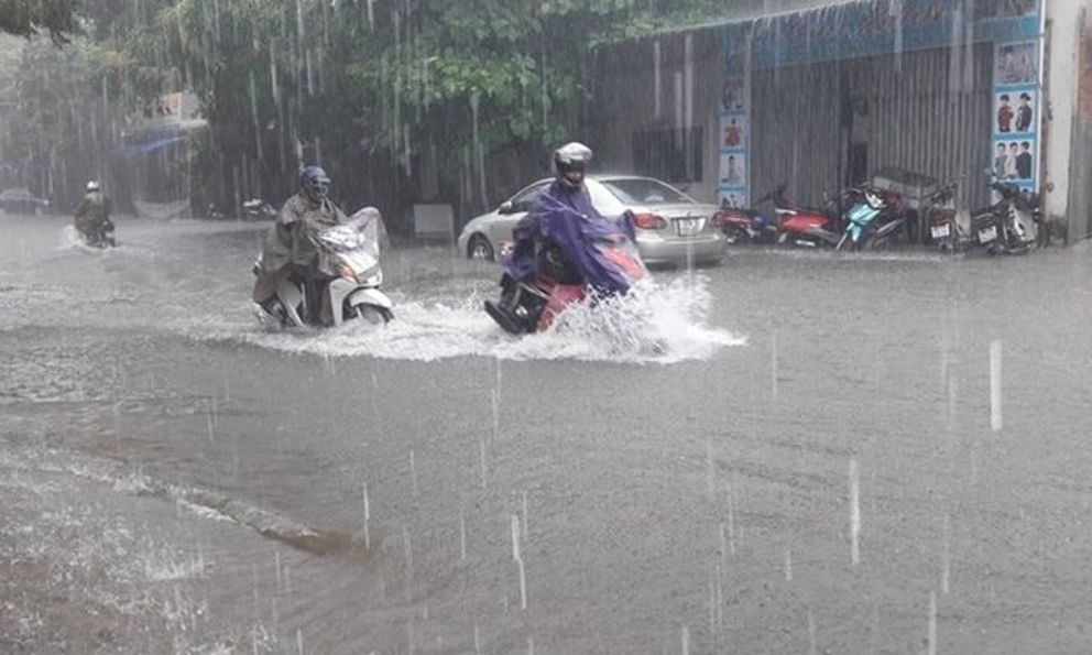 Miền Bắc sắp đón một đợt không khí lạnh gây mưa to, trời chuyển rét