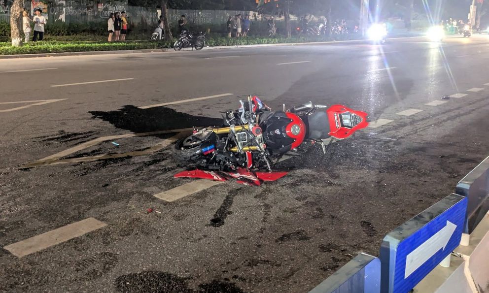 1 phụ nữ đứt lìa chân sau va chạm với xe phân khối lớn: Danh tính 2 tài xế