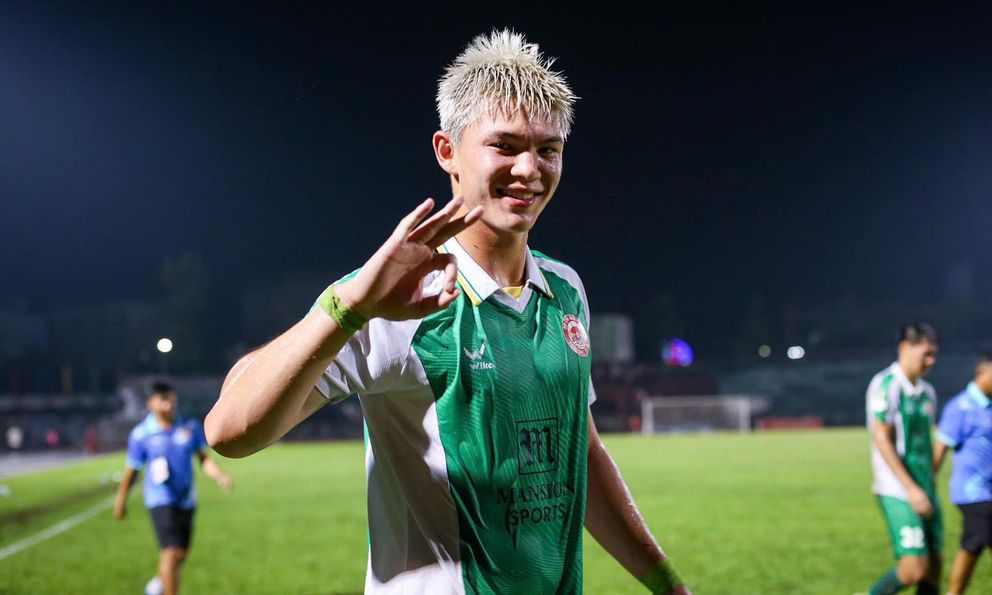“Mở tài khoản” bằng siêu phẩm chân trái, Việt kiều Mỹ cao 1m90 là “của để dành” cho U23 Việt Nam?